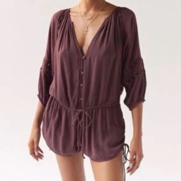 NWT Urban Outfitters Junie Long Sleeve Romper Sz XS - Picture 1 of 9